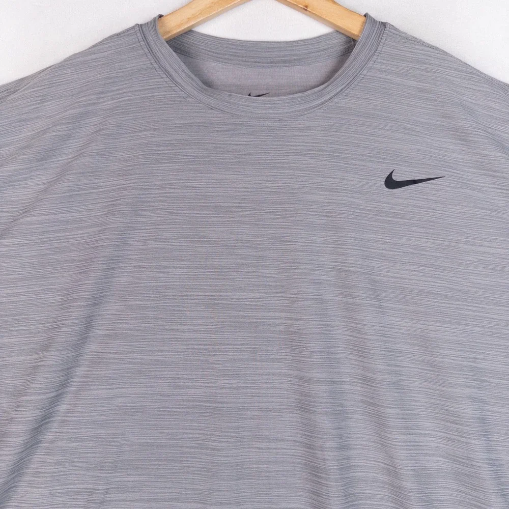 Nike Mens Dri-FIT T-Shirt 3XL Gray Heather Space Dye Short Sleeve Training Top